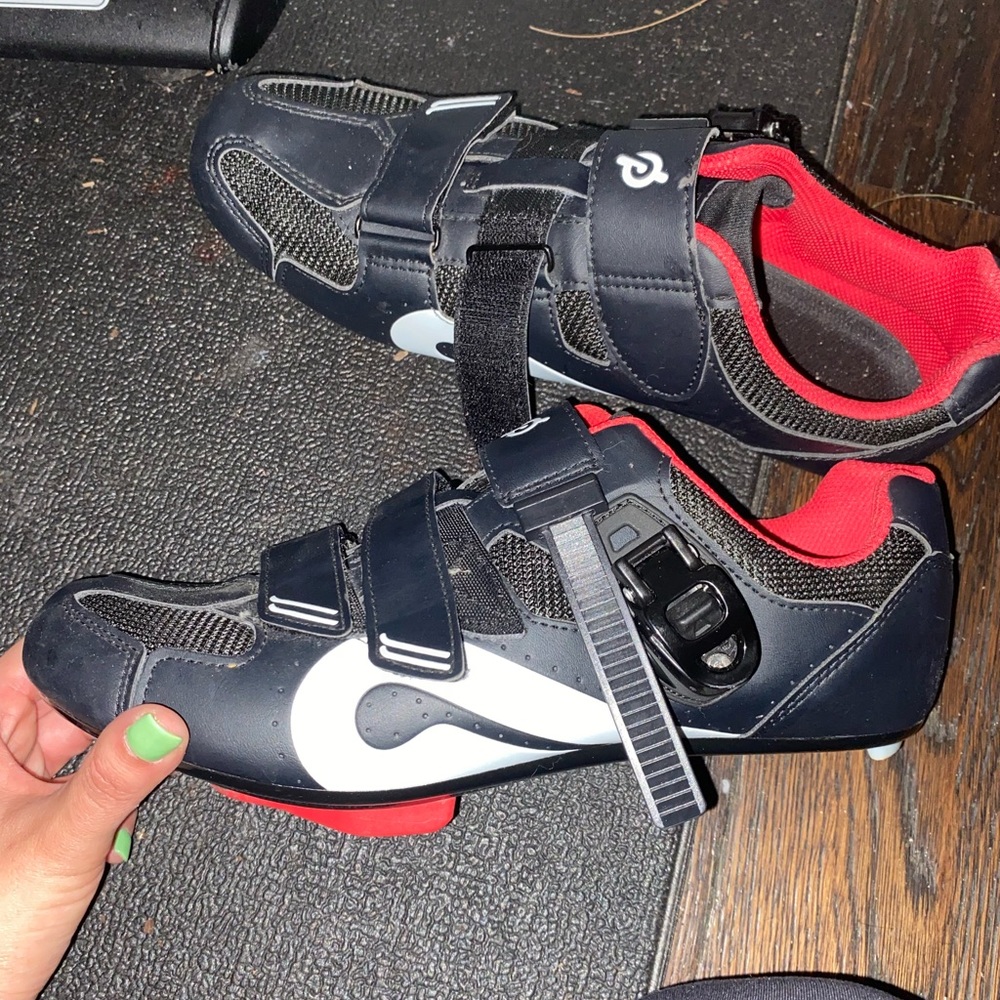 COPY - Men's size 10.5 Peloton Cycling shoes